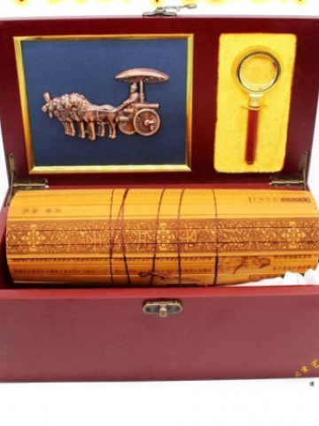 Top grade business gift Set of Sun Tzu art of War Bamboo slips carved in Chinese and English antique bamboo slips